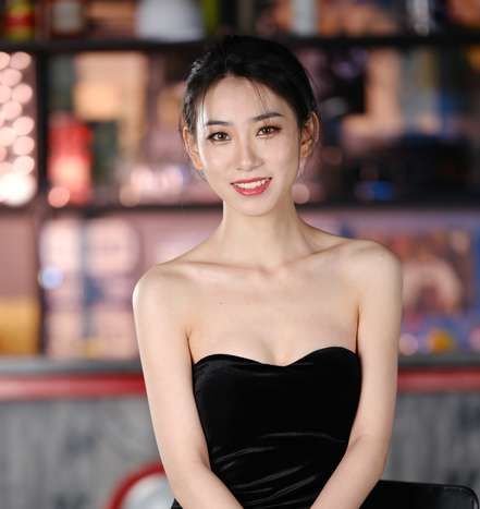 图片[1]-希威社-何诗婷2021.11.3(S) [522P-2.49GB]-十六楼